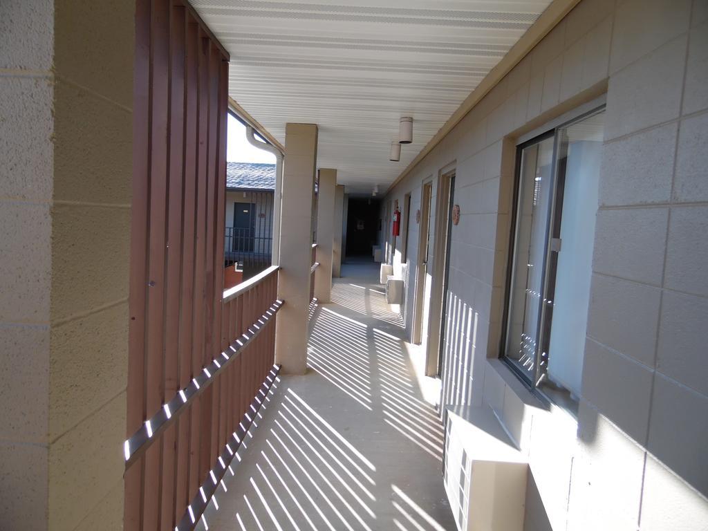 Bear Lodge Motel Sundance Exterior photo