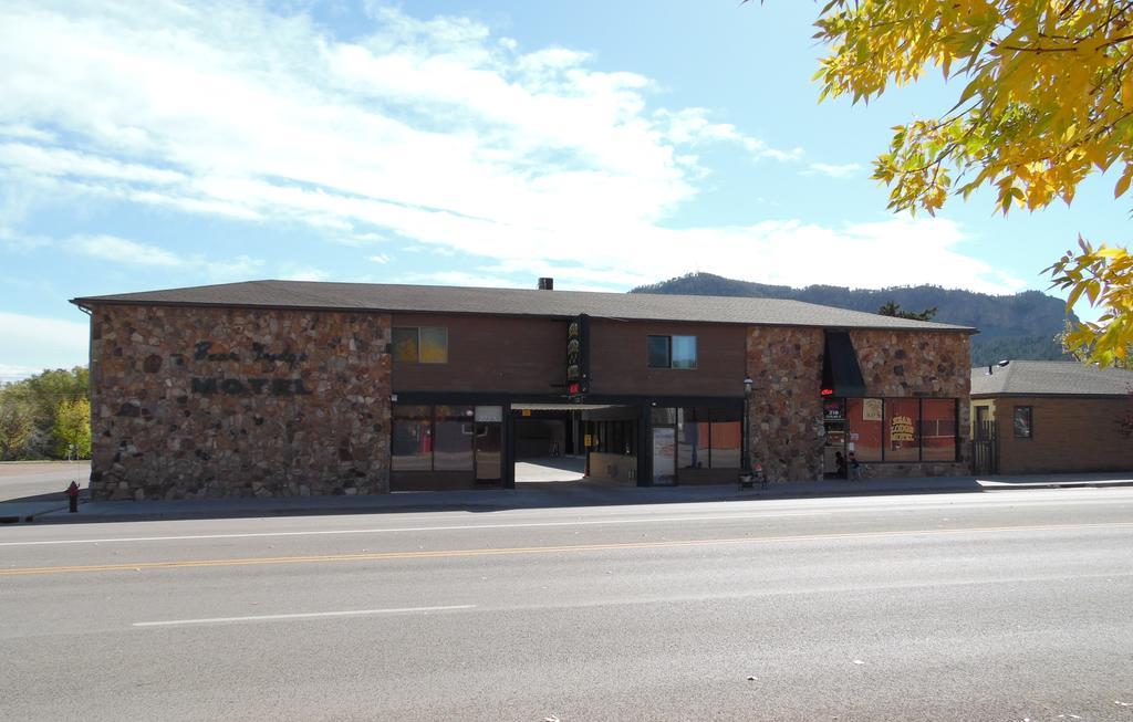 Bear Lodge Motel Sundance Exterior photo
